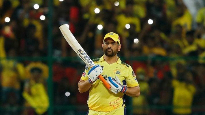 Cricket MS Dhoni - У 2008 році Доні був призначений капітаном Ченнаї Супер Королів (CSK)